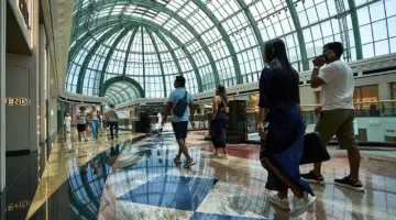 دبي في زمن الحرب.. تغيّر في سلوك المستهلكين واختبار لصورة “الملاذ الآمن”